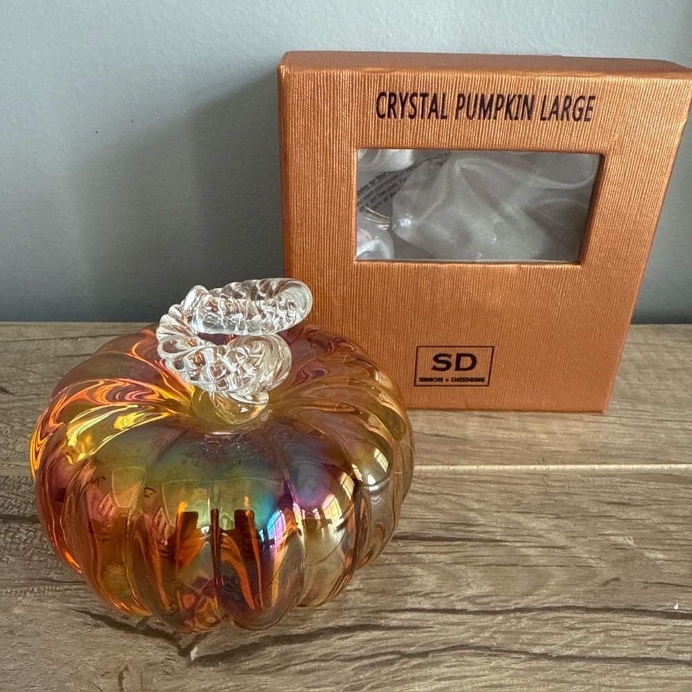 SIMON DESIGNS HAND BLOWN IRIDESCENT SHIMMER GLASS PUMPKIN 3” Weight Decor
